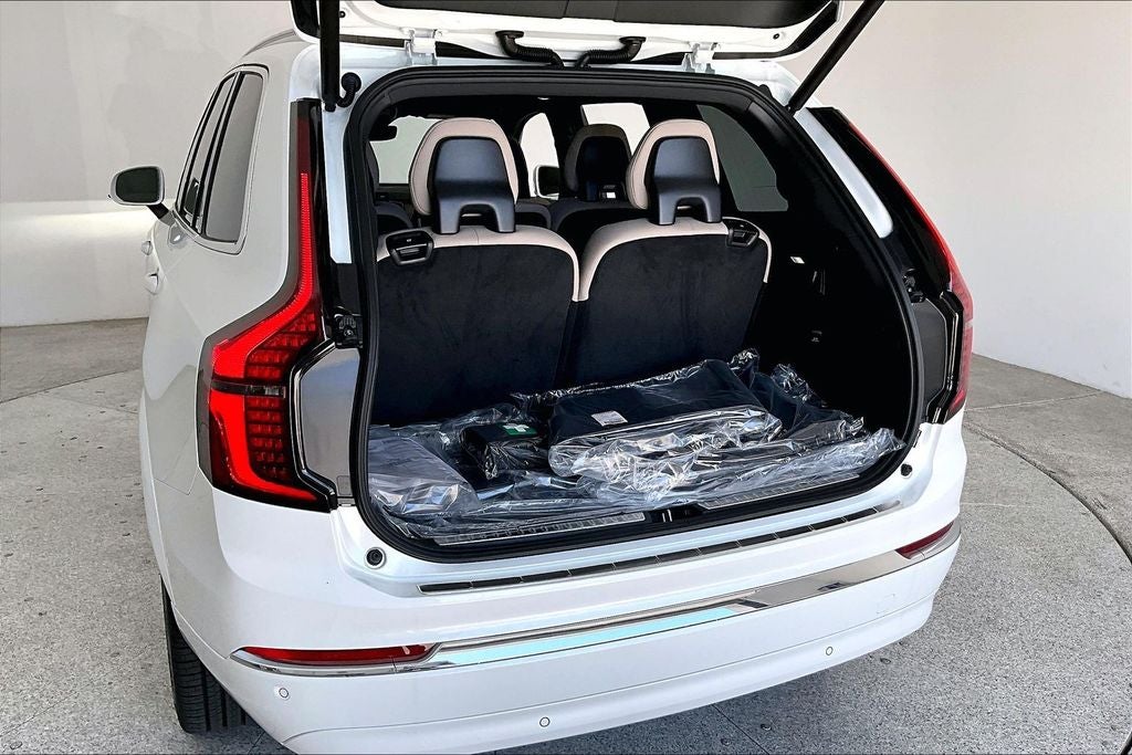2026 Volvo XC90 B6 Plus 7-Seater