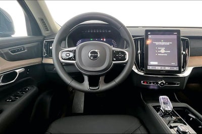 2026 Volvo XC90 B6 Plus 7-Seater