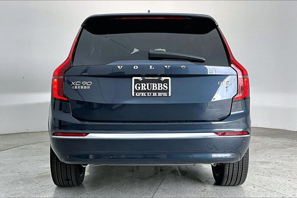 2026 Volvo XC90 B6 Plus 7-Seater