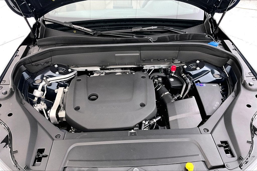 2027 Volvo XC90 B6 Plus 7-Seater