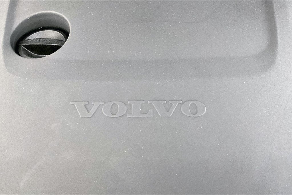 2027 Volvo XC90 B6 Plus 7-Seater