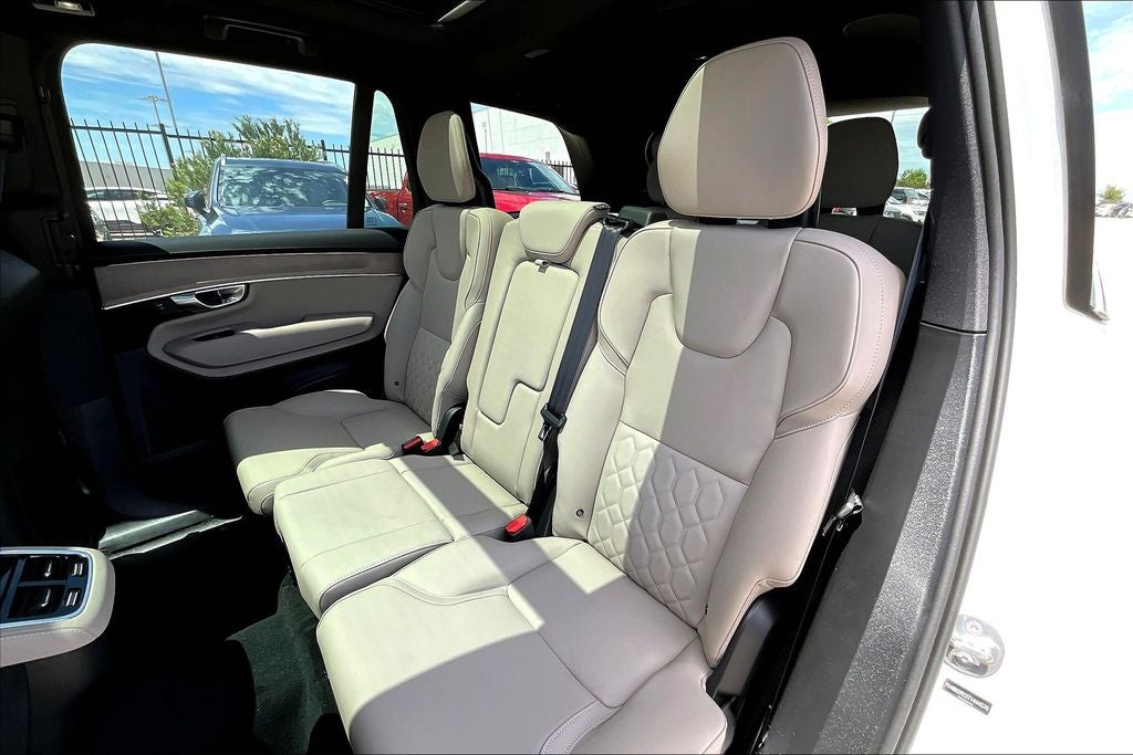 2026 Volvo XC90 B6 Plus 7-Seater