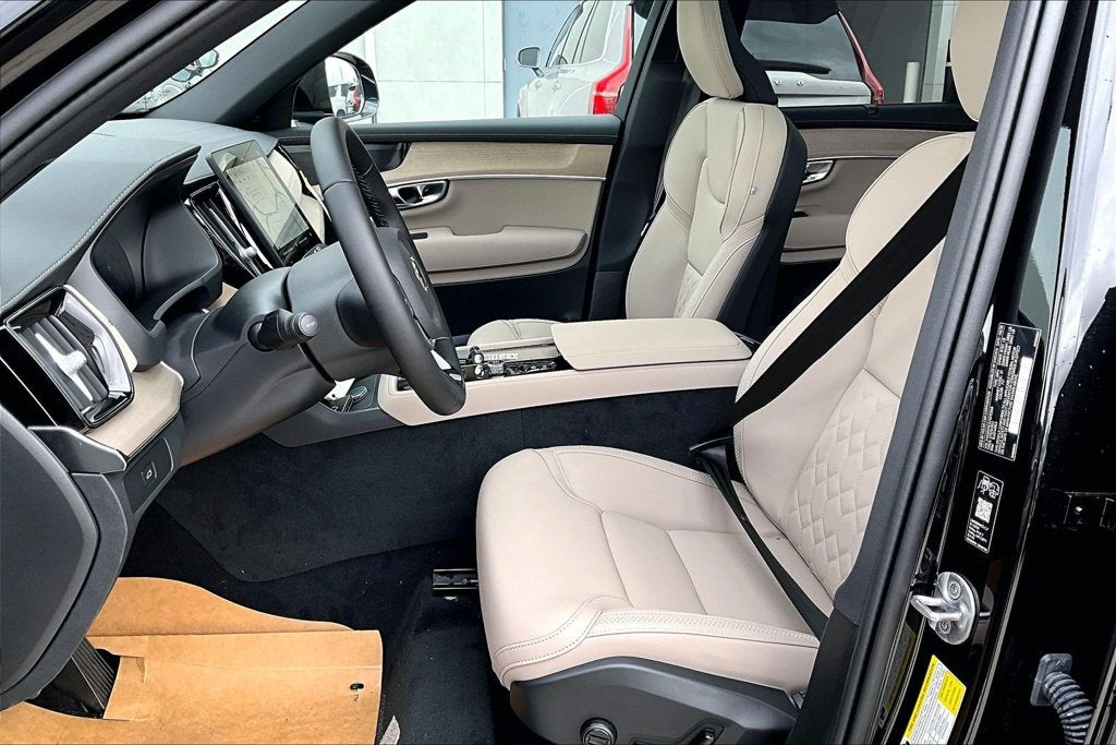 2027 Volvo XC90 B6 Plus 7-Seater