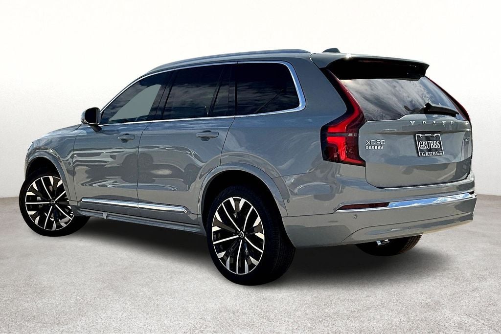 2026 Volvo XC90 B6 Plus 7-Seater