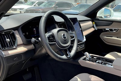 2026 Volvo XC90 B6 Plus 7-Seater