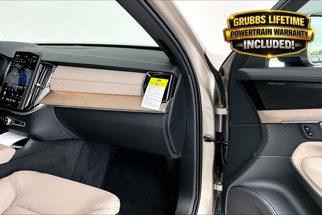 2026 Volvo XC90 B6 Plus 7-Seater