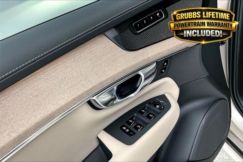 2026 Volvo XC90 B6 Plus 7-Seater