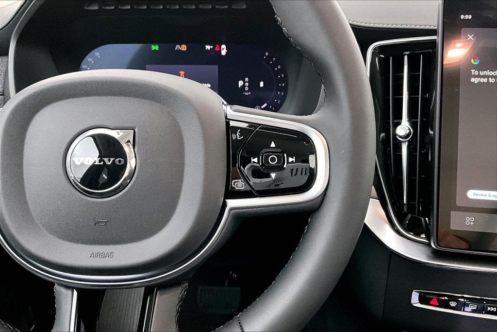 2027 Volvo XC90 B6 Plus 7-Seater