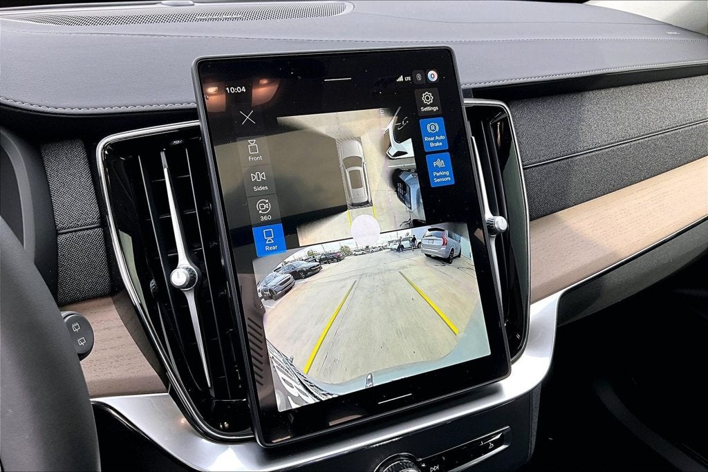 2027 Volvo XC90 B6 Plus 7-Seater