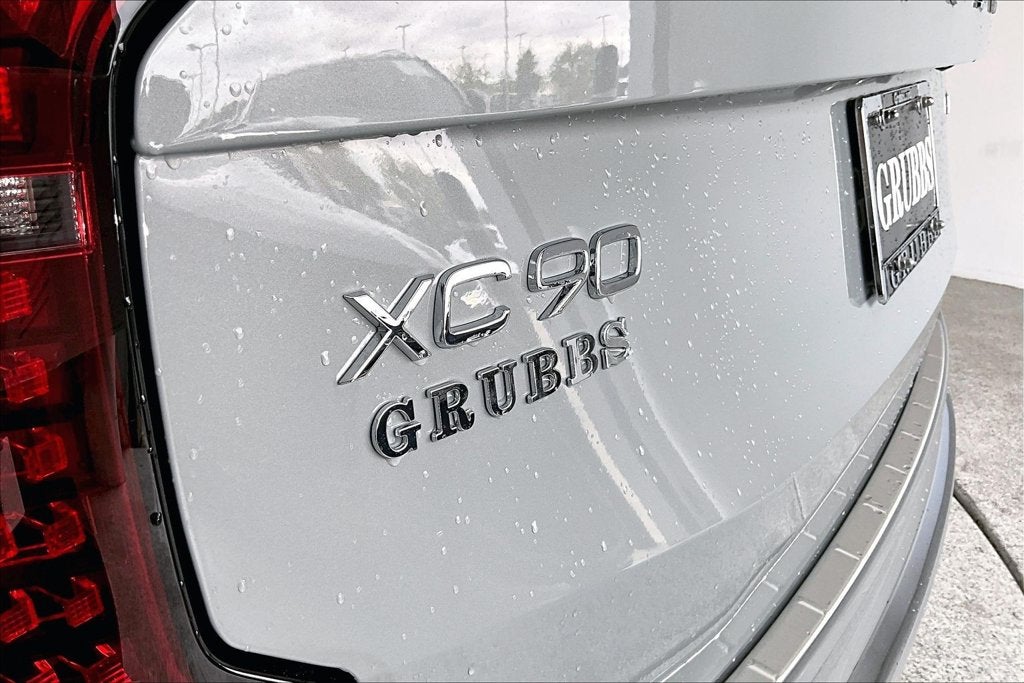 2027 Volvo XC90 B6 Plus 7-Seater