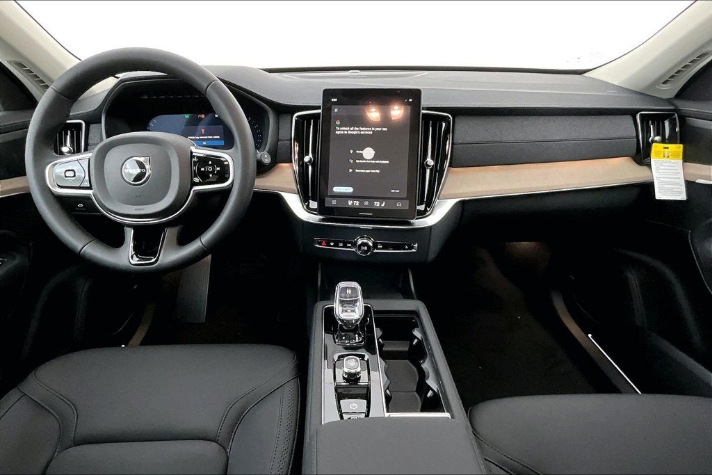 2027 Volvo XC90 B6 Plus 7-Seater