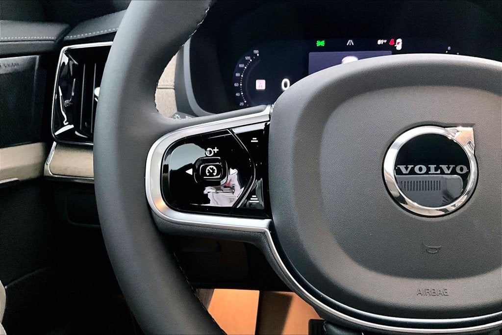 2027 Volvo XC90 B6 Plus 7-Seater