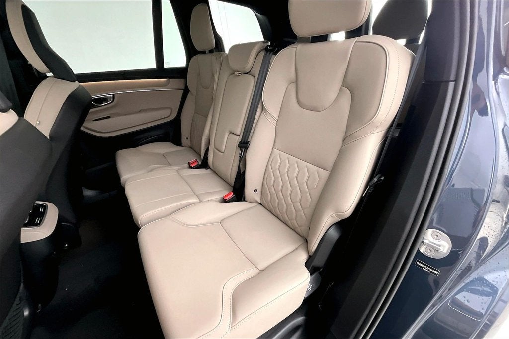 2027 Volvo XC90 B6 Plus 7-Seater