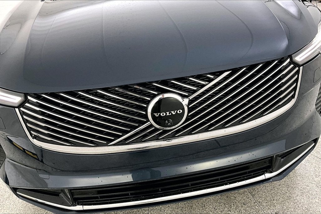 2027 Volvo XC90 B6 Plus 7-Seater