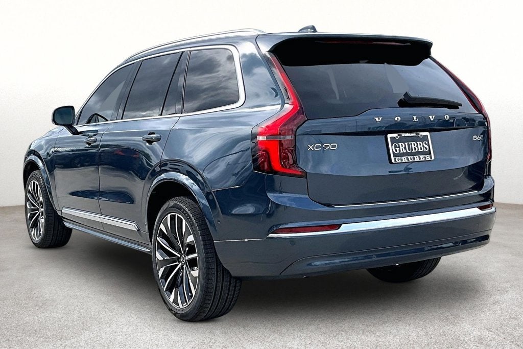 2027 Volvo XC90 B6 Plus 7-Seater