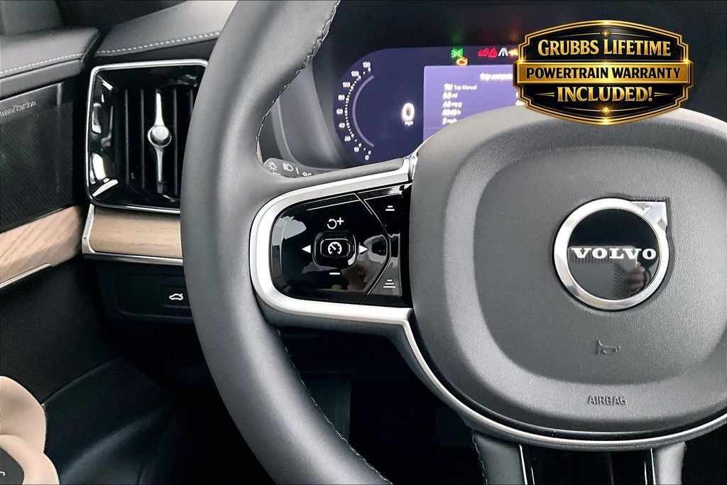 2026 Volvo XC90 B6 Plus 7-Seater