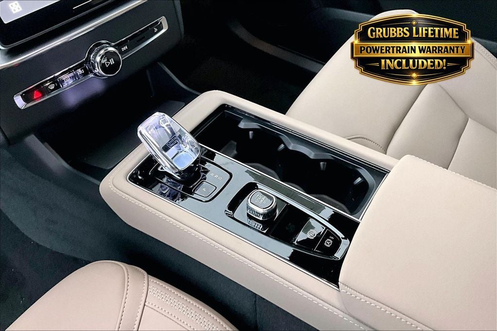 2026 Volvo XC90 B6 Plus 7-Seater