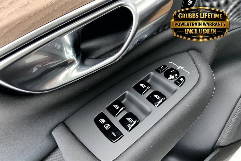 2026 Volvo XC90 B6 Plus 7-Seater