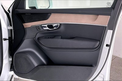 2026 Volvo XC90 B6 Plus 7-Seater