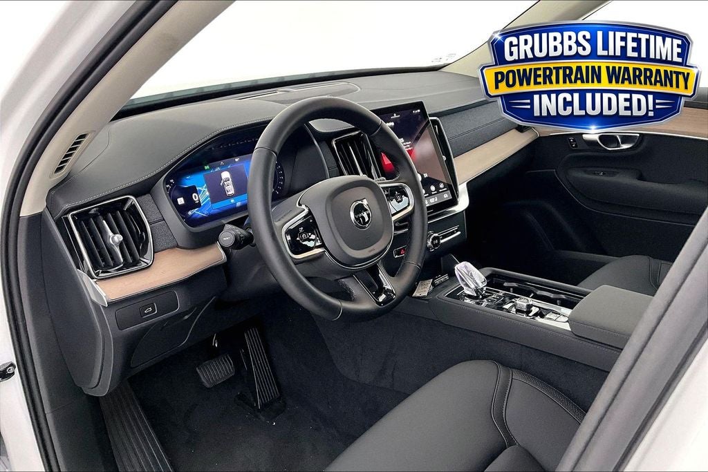 2026 Volvo XC90 B6 Plus 7-Seater