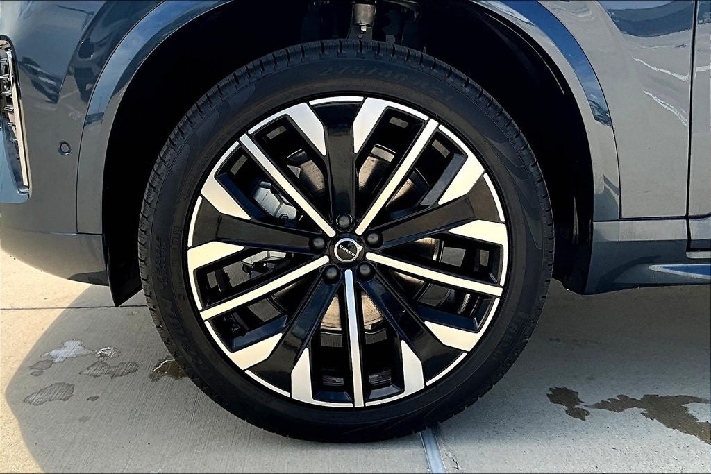 2026 Volvo XC90 B6 Plus 7-Seater