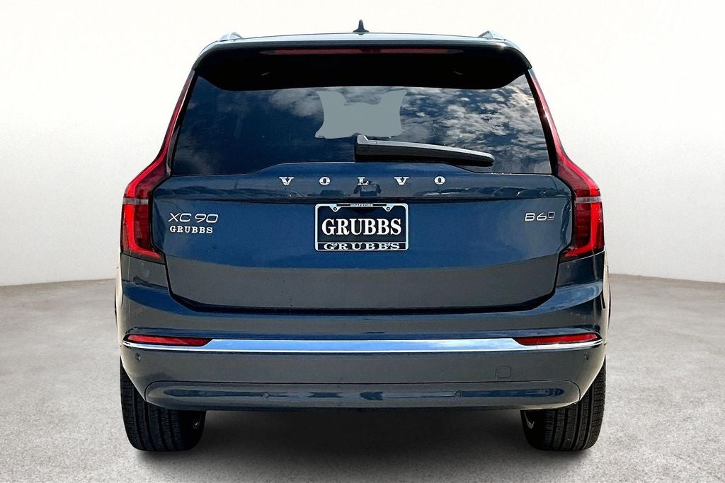 2026 Volvo XC90 B6 Plus 7-Seater