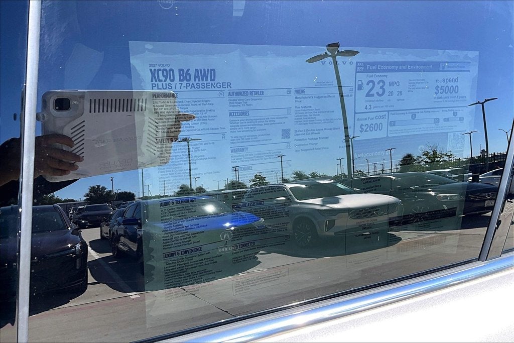 2027 Volvo XC90 B6 Plus 7-Seater