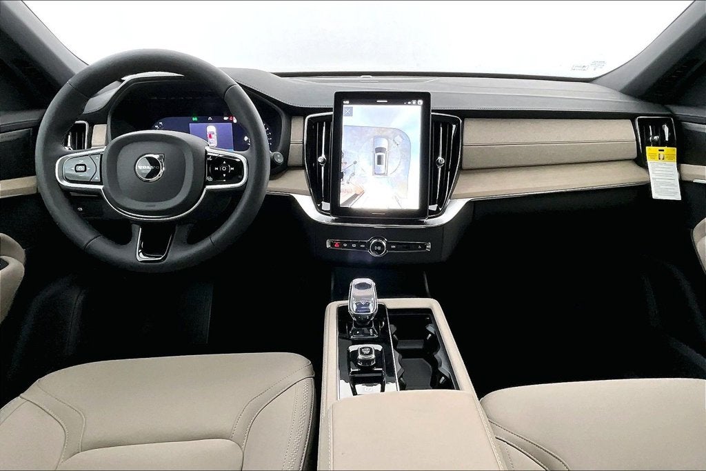 2027 Volvo XC90 B6 Plus 7-Seater