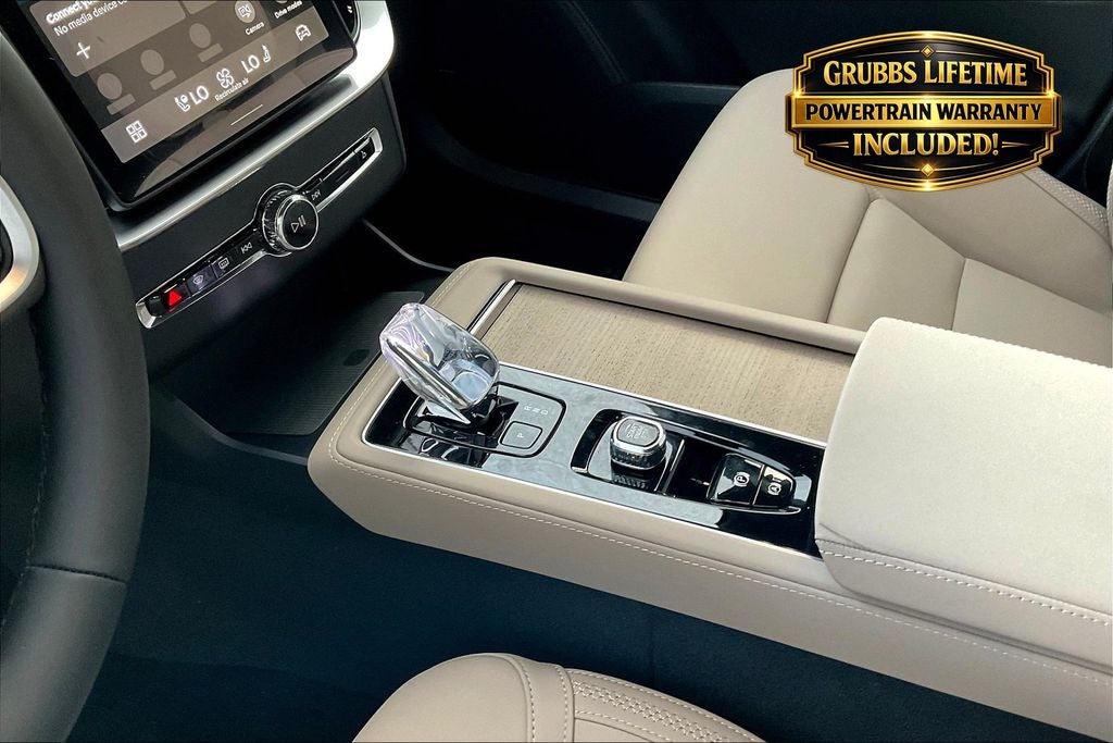 2026 Volvo XC90 B6 Plus 7-Seater