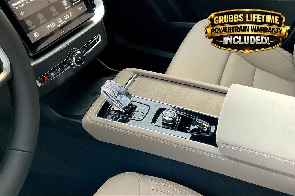 2026 Volvo XC90 B6 Plus 7-Seater