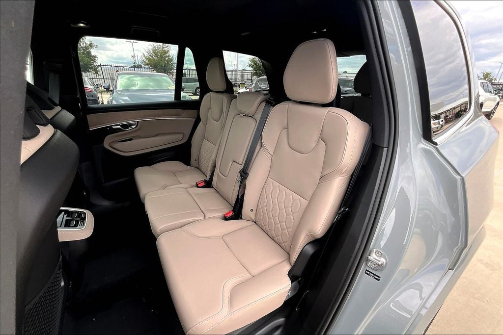 2026 Volvo XC90 B6 Plus 7-Seater