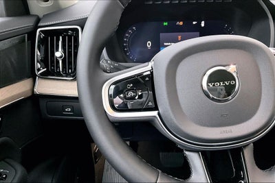 2026 Volvo XC90 B6 Plus 7-Seater