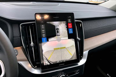 2026 Volvo XC90 B6 Plus 7-Seater