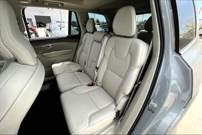 2026 Volvo XC90 B6 Ultra