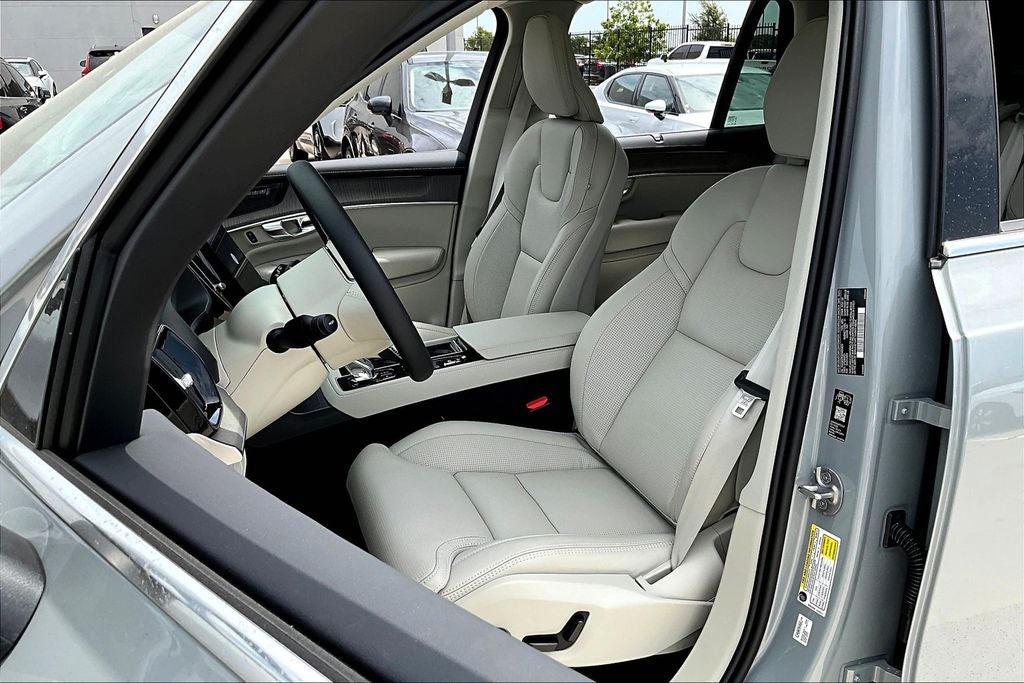 2026 Volvo XC90 B6 Ultra