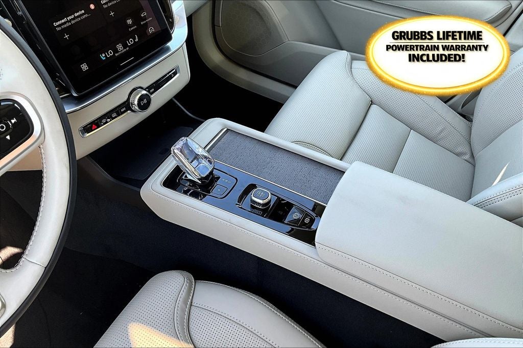 2026 Volvo XC90 B6 Ultra