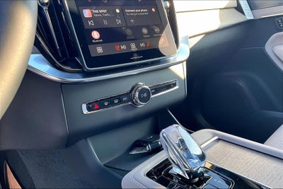 2026 Volvo XC90 B6 Ultra