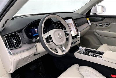 2026 Volvo XC90 B6 Ultra