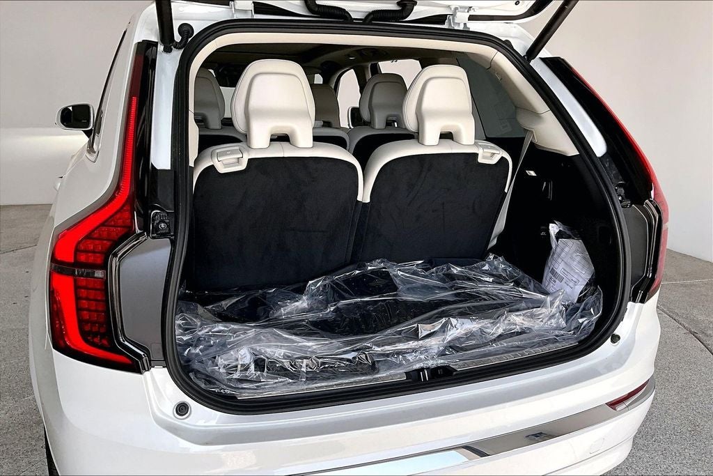 2026 Volvo XC90 B6 Ultra