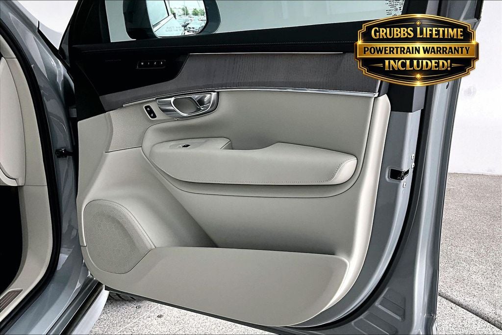 2026 Volvo XC90 B6 Ultra