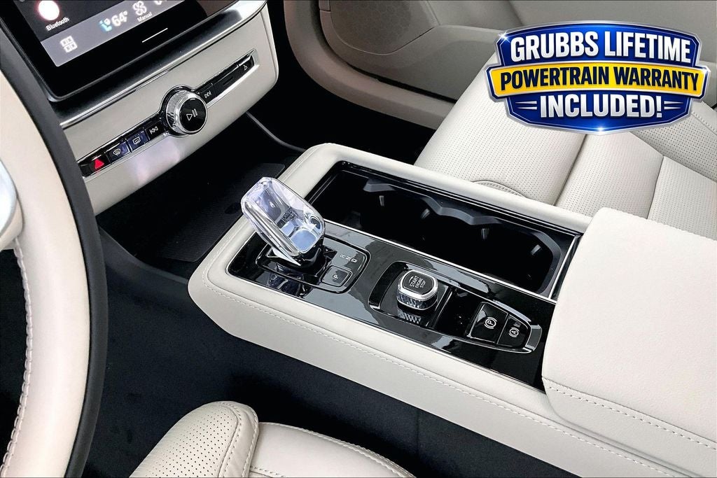 2026 Volvo XC90 B6 Ultra