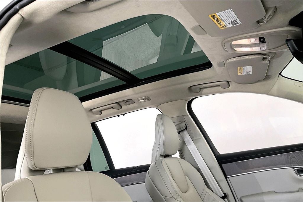 2026 Volvo XC90 B6 Ultra