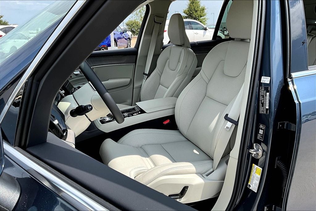 2026 Volvo XC90 B6 Ultra