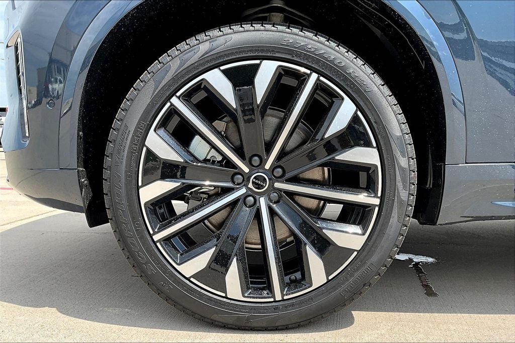 2026 Volvo XC90 B6 Ultra