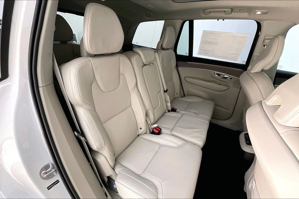 2026 Volvo XC90 B6 Ultra