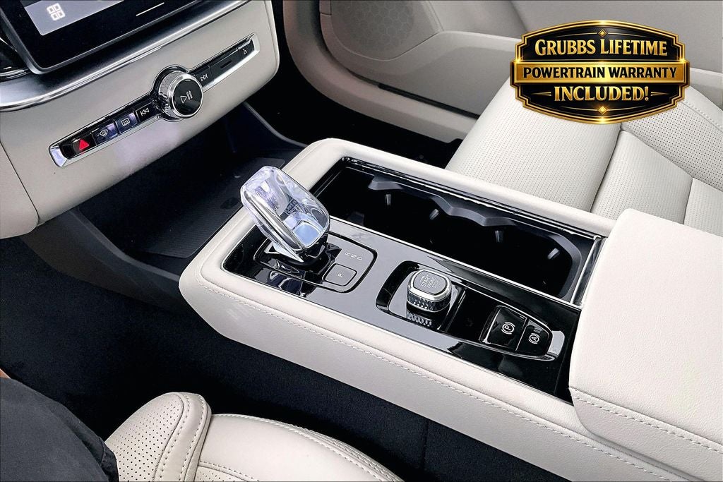 2026 Volvo XC90 B6 Ultra