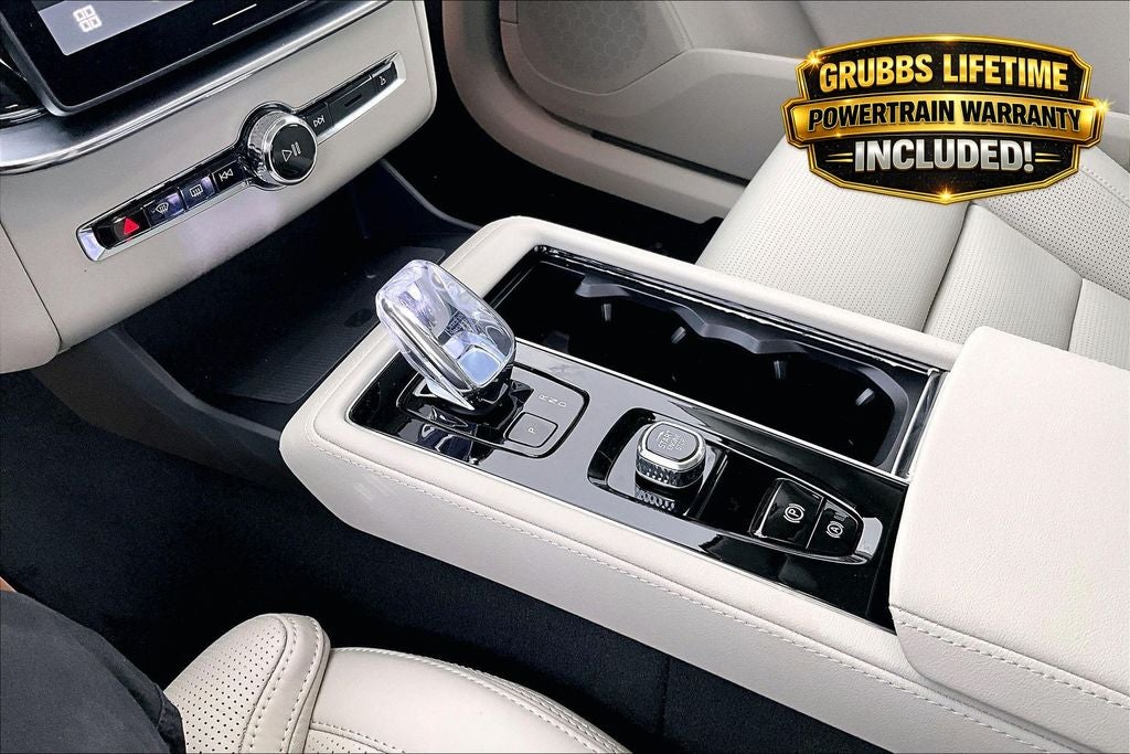 2026 Volvo XC90 B6 Ultra