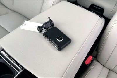 2026 Volvo XC90 B6 Ultra