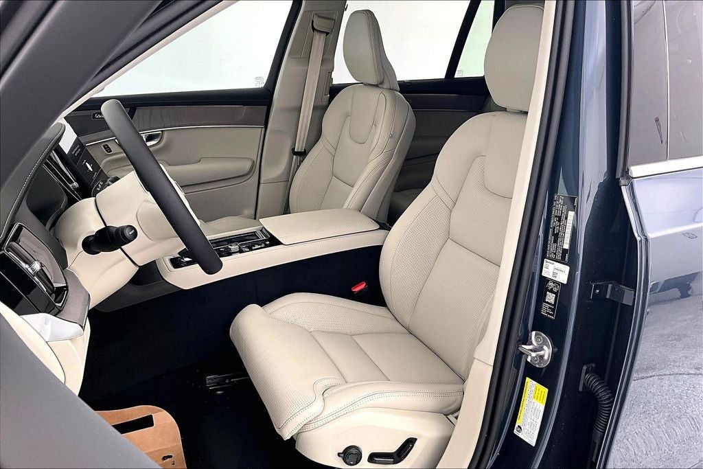 2026 Volvo XC90 B6 Ultra