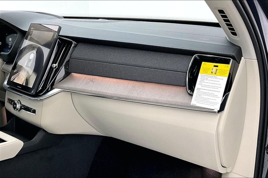 2026 Volvo XC90 B6 Ultra